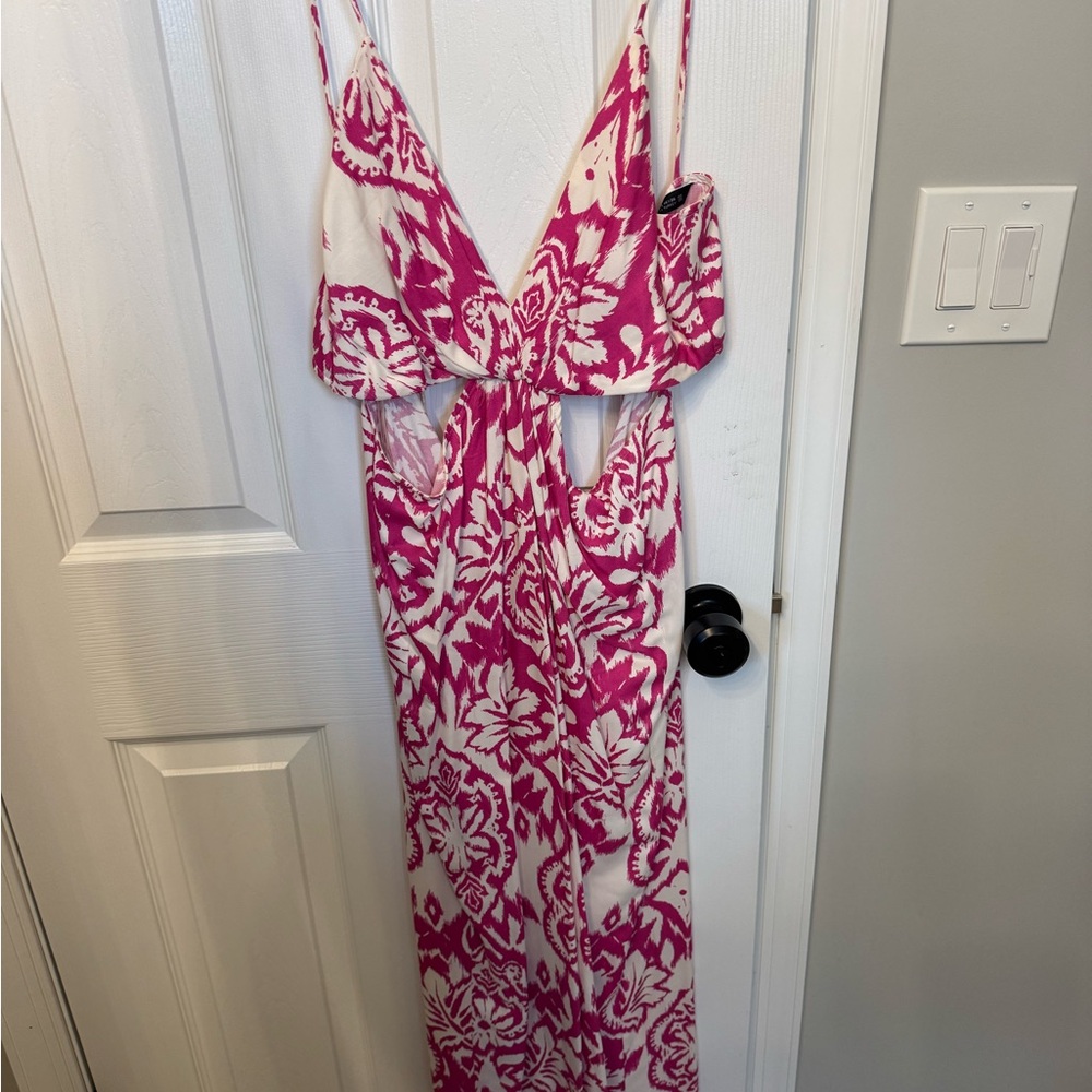 Zara Pink and White Elegant Jumpsuit
